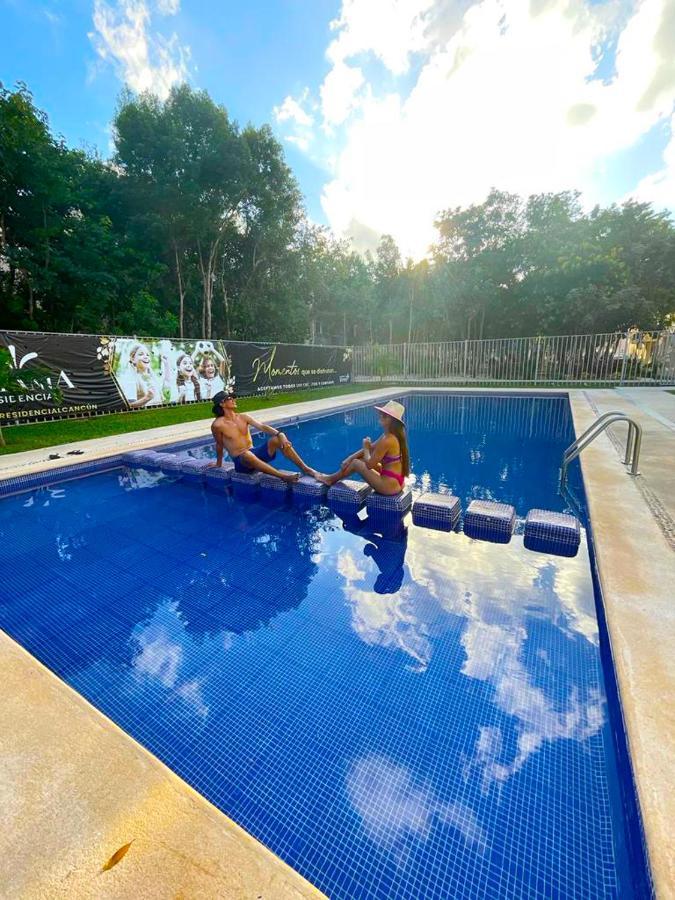 Love Vacations Канкун Екстер'єр фото